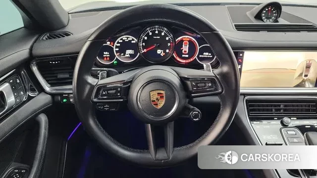 Porsche Panamera (971) 2023 Черный из Кореи, фото 4