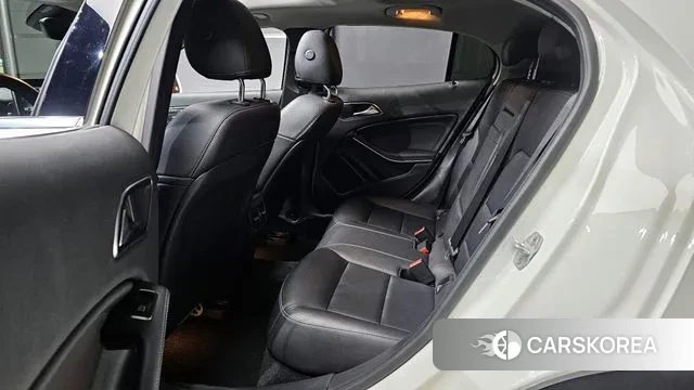 Mercedes-Benz GLA-Class X156 2018 Белый из Кореи, фото 4