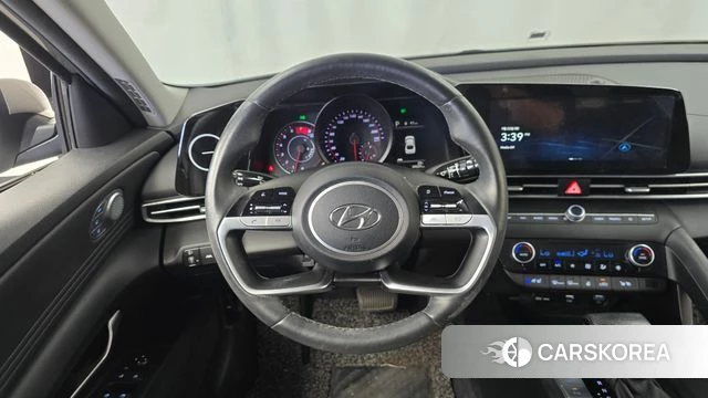 Hyundai Avante (CN7) 2021 Серебристо-серый из Кореи, фото 4