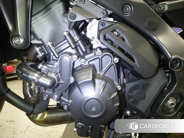 Yamaha MT-09 Y-AMT 2025 из Японии, фото 2