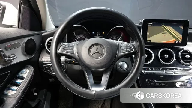 Mercedes-Benz C-Class W205 2018 Белый из Кореи, фото 4