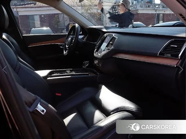 Volvo XC90 second Generation 2018 Черный из Кореи, фото 4