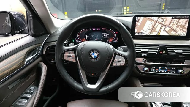 BMW 5 Series (G30) 2022 Черный из Кореи, фото 4