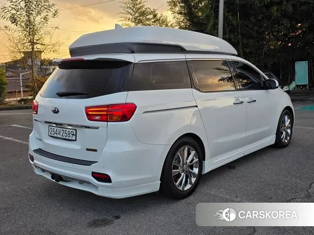 Kia The New Carnival 2019 Белый из Кореи, фото 4