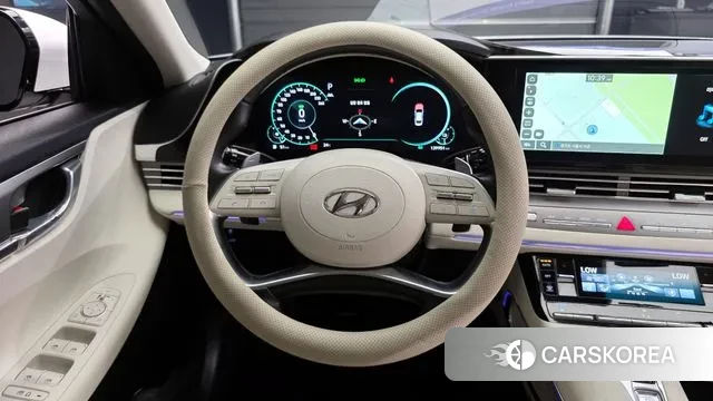 Hyundai The New Grandeur IG Hybrid 2022 Белый из Кореи, фото 4