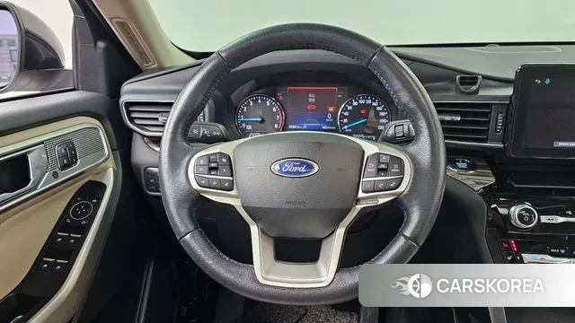 Ford Explorer 6th Generation 2021 Белый из Кореи, фото 4