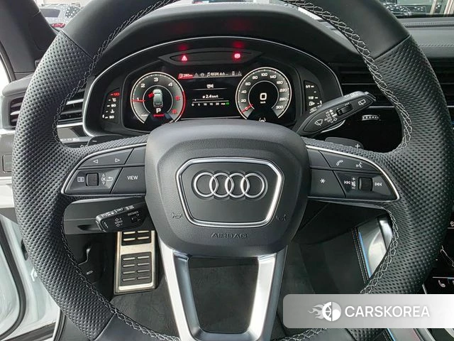 Audi Q7 (4M) 2026 Белый из Кореи, фото 4