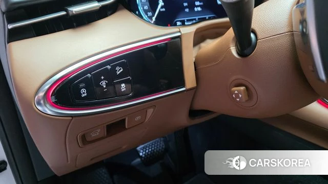 Genesis GV70 2023 Белый из Кореи, фото 4