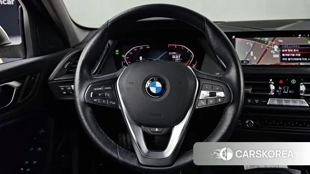 BMW 1 Series (F40) 2023 Белый из Кореи, фото 4