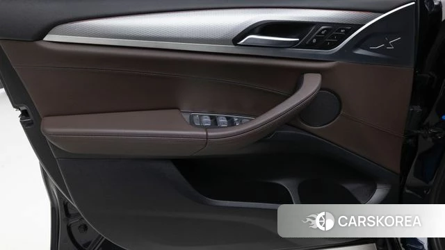 BMW X3 (G01) 2021 Черный из Кореи, фото 4