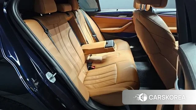 BMW 5 Series (G30) 2022 Черный из Кореи, фото 4