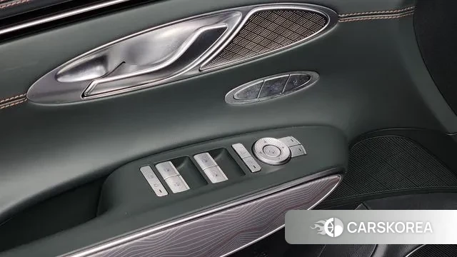 Genesis GV70 2021 Белый из Кореи, фото 4