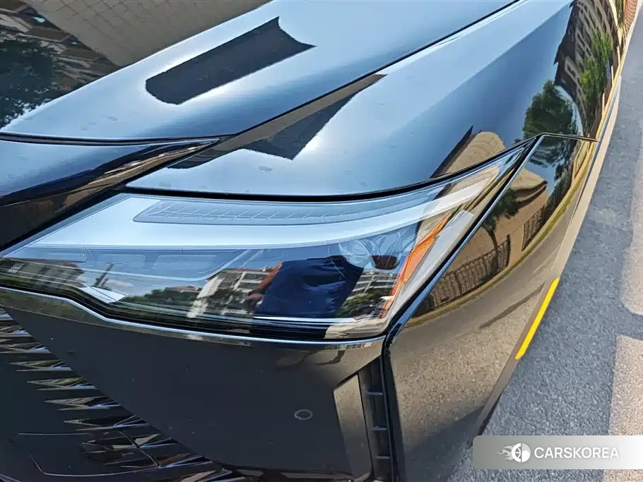 Lexus RZ 2024 Черный из Китая, фото 4