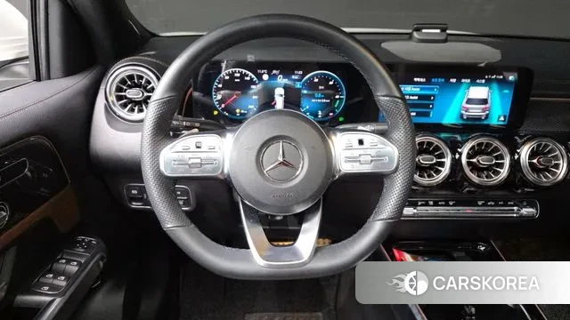 Mercedes-Benz GLB-Class X247 2023 Белый из Кореи, фото 4