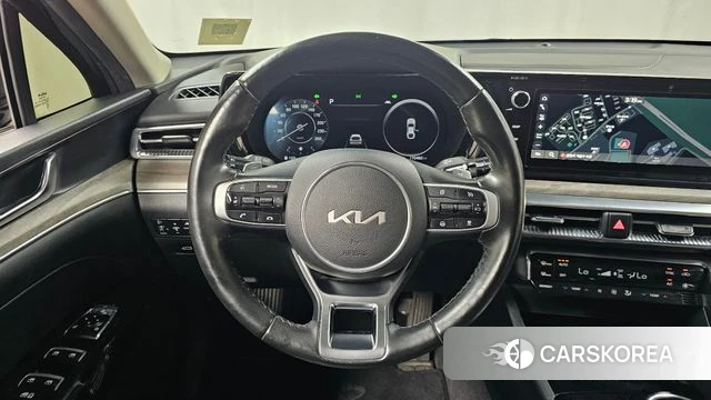 Kia K5 3rd generation 2022 Черный из Кореи, фото 4