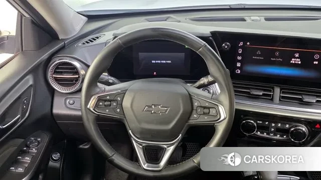 Chevrolet (GM Daewoo) Trax Crossover 2023 Белый из Кореи, фото 4