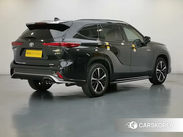 Toyota Crown Lufang 2022 Черный из Китая, фото 4
