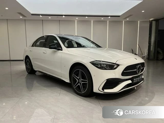 Mercedes-Benz Class C 2024 Белый из Китая, фото 4