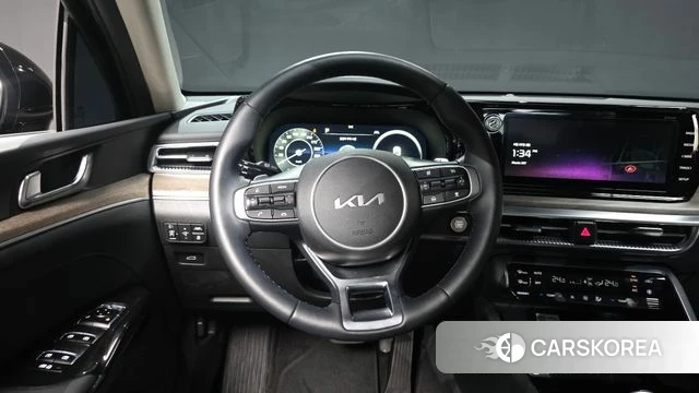 Kia K5 3rd generation 2023 Черный из Кореи, фото 4