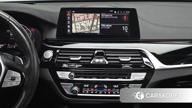 BMW 6 Series GT (G32) 2020 Серебристо-серый из Кореи, фото 4