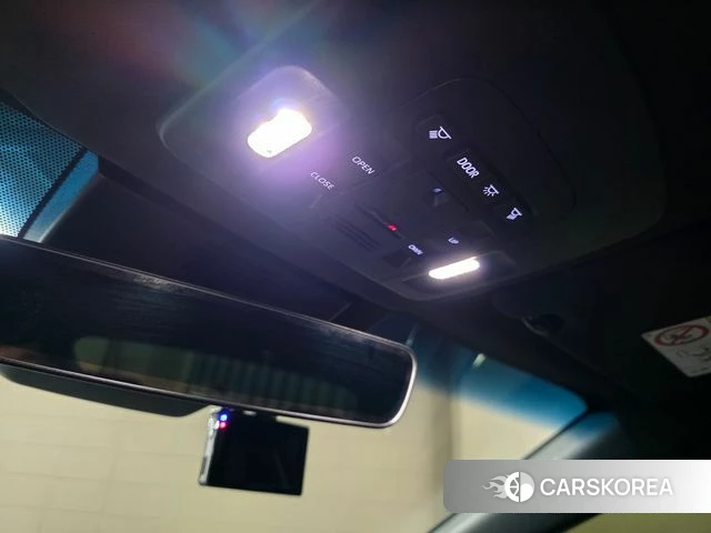 Toyota Camry (XV80) 2025 Белый из Кореи, фото 4