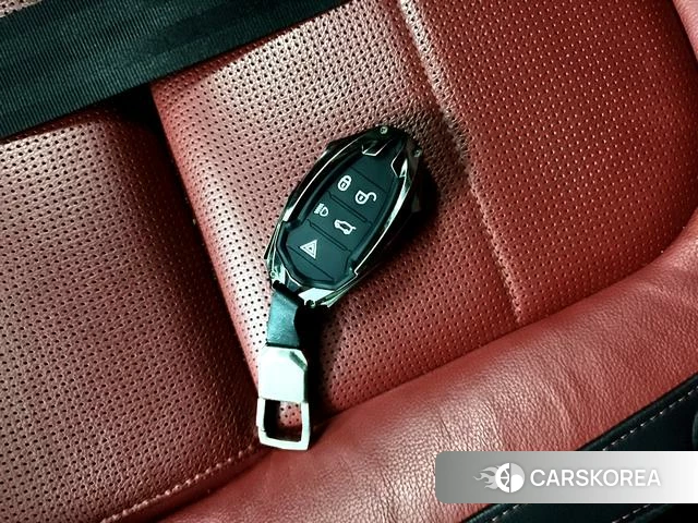 Jaguar F-PACE 2018 Белый из Китая, фото 4