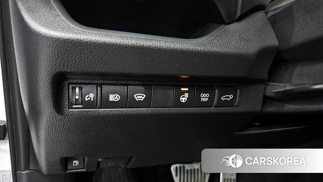 Toyota RAV4 5th Generation 2023 Белый из Кореи, фото 4