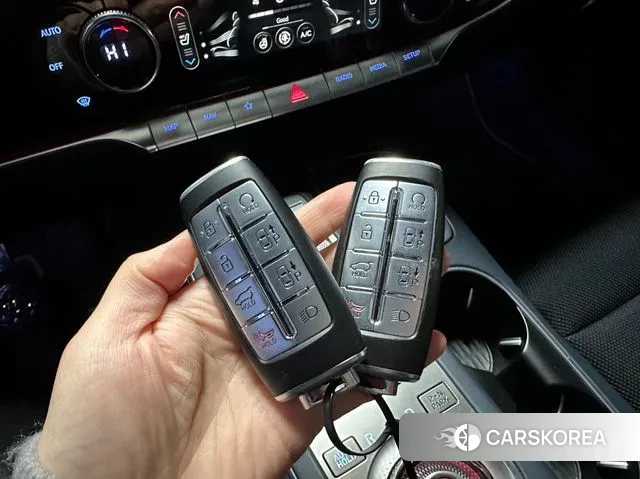 Genesis GV70 2021 Серебристо-серый из Кореи, фото 4