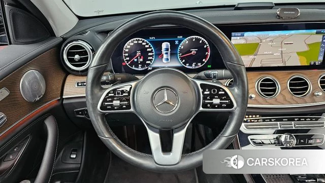 Mercedes-Benz E-Class W213 2020 Черный из Кореи, фото 4