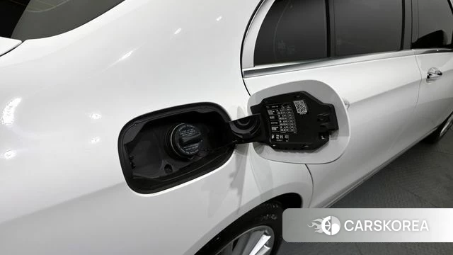 Mercedes-Benz E-Class W213 2022 Белый из Кореи, фото 4