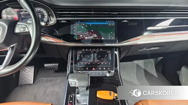 Audi Q8 (4M) 2020 Белый из Кореи, фото 4