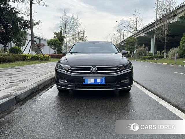 Volkswagen Magotan 2022 Черный из Китая, фото 4