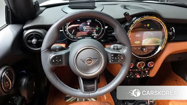 Mini Cooper Convertible 2024 Белый из Кореи, фото 4