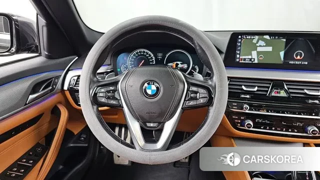 BMW 5 Series (G30) 2018 Серый из Кореи, фото 4