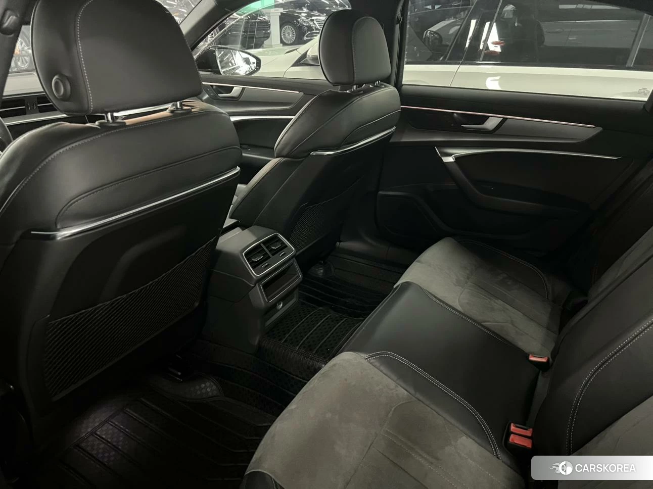 Audi A6L 2020 Черный из Китая, фото 4