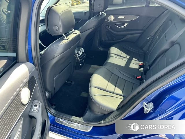 Mercedes-Benz Class C id 3993368 из Китая 4