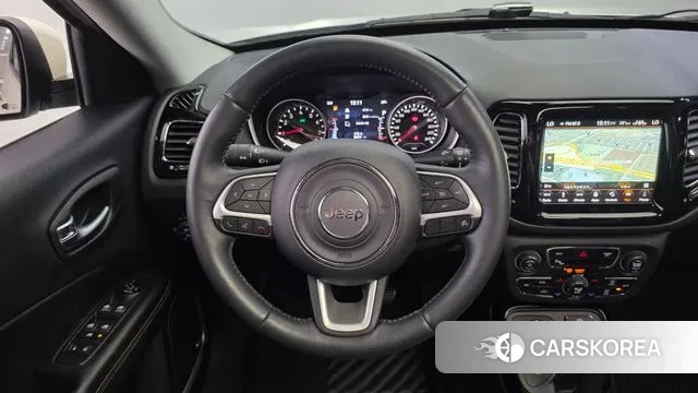 Jeep Compass 2nd Generation 2019 Белый из Кореи, фото 4