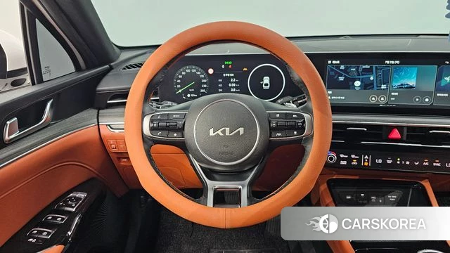 Kia The New K5 Hybrid 3rd generation 2024 Белый из Кореи, фото 4