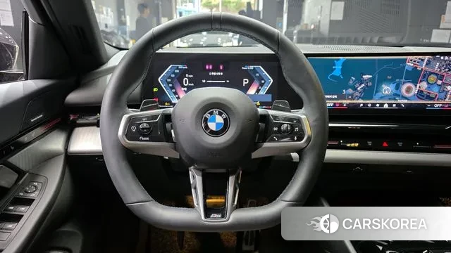 BMW 5 Series (G60) 2024 Серый из Кореи, фото 4