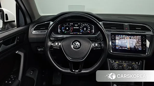 Volkswagen Tiguan second Generation 2020 Белый из Кореи, фото 4