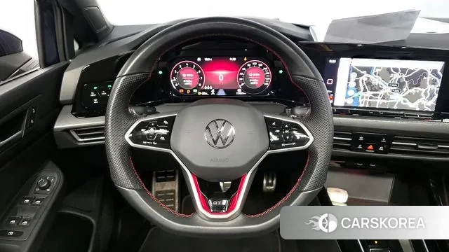 Volkswagen Golf 8th Generation 2024 Синий из Кореи, фото 4