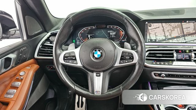 BMW X7 (G07) 2021 Черный из Кореи, фото 4