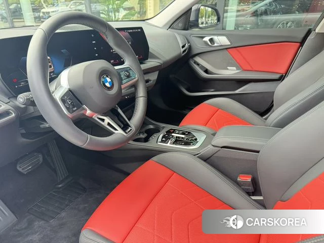 BMW 2 series 2025 Белый из Китая, фото 4