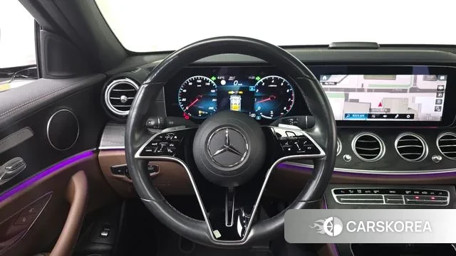 Mercedes-Benz E-Class W213 2022 Белый из Кореи, фото 4