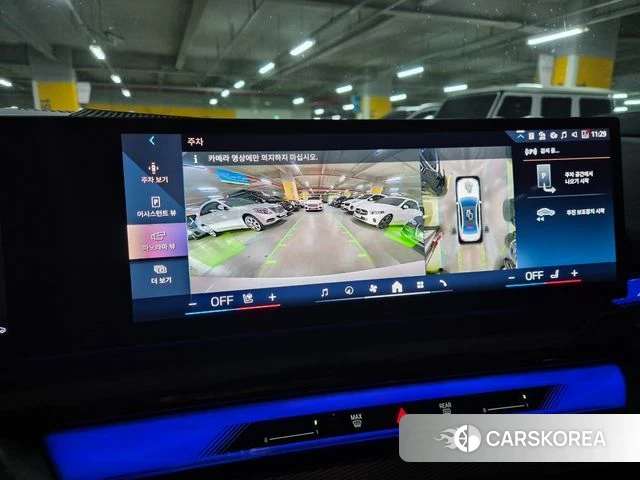 BMW 5 Series (G60) 2025 Белый из Кореи, фото 4