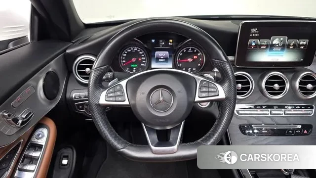 Mercedes-Benz C-Class W205 2018 Белый из Кореи, фото 4