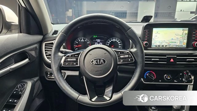 Kia Seltos 2021 Белый из Кореи, фото 4