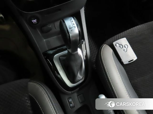 Renault Korea (Samsung) Clio 2019 Черный из Кореи, фото 4