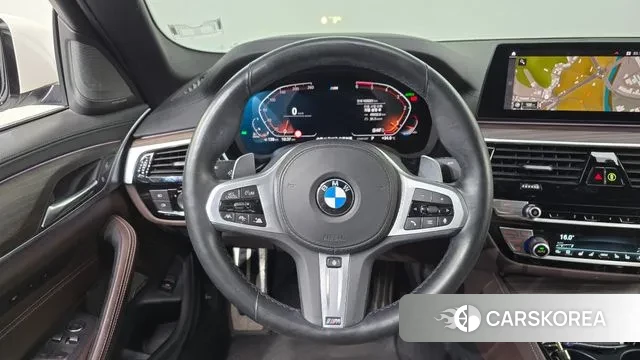 BMW 5 Series (G30) 2020 Белый из Кореи, фото 4