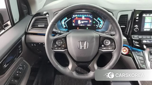 Honda Odyssey 2023 Черный из Кореи, фото 4